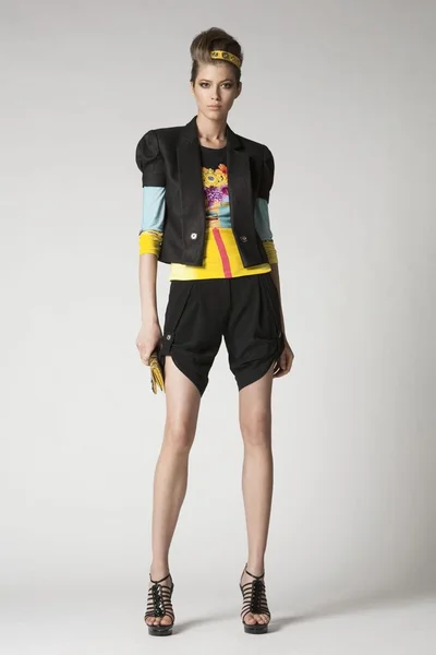 Look 3